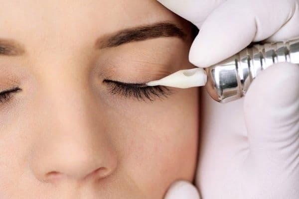 VTCT Level 4 Certificate in Micropigmentation.